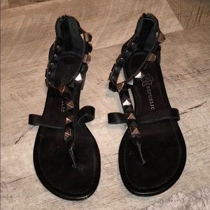 Rock & Republic Studden Sandals